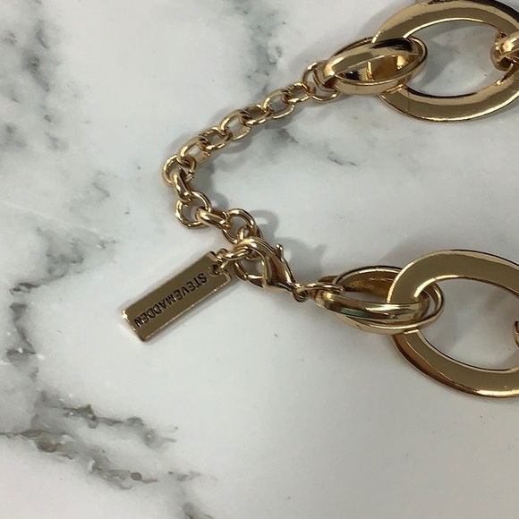 NWOT- Steve Madden Oval Necklace- Women’s - Picture 2 of 2